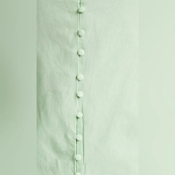 SHOWPO FERONIA DRESS IN APPLE GREEN NWT - Picture 3 of 6